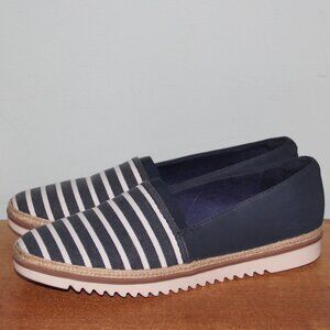 Clarks Collection Serena Paige Slip-On Shoes Womens 9 Navy Blue White Stripe